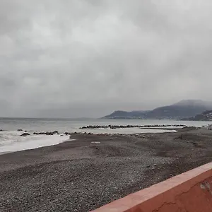 https://appartamento-mama-monolocale-terrazzo-vista-mare.hotelitalianriviera.com